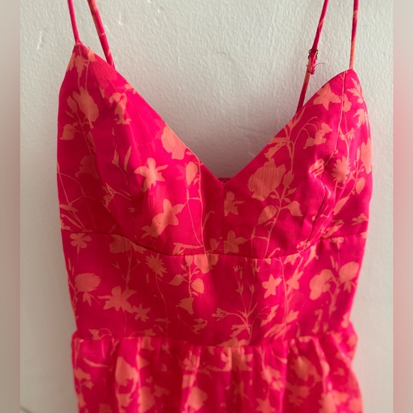 (NEW) REVOLVE Pink Maxi Dress (NWOT) - Picture 6 of 12